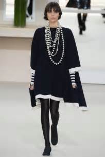 chanel bekannte kleidung|coco chanel fashion.